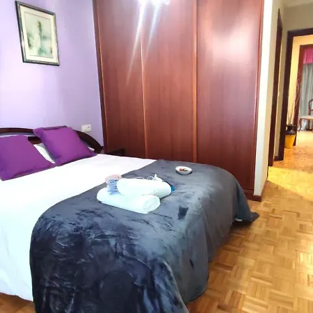 Piso Amplio En Con Parking Apartamento Vigo